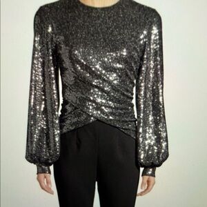 NWOT BLACK HALO Shimmering Black and silver Sequin Top